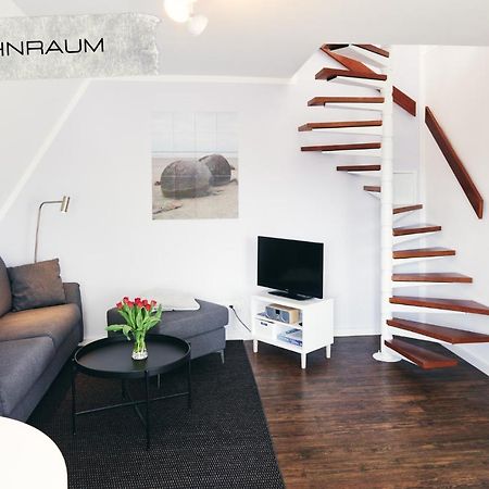 Ferienwohnung Maisonette In Ruhiger Und Zentraler Lage Mit Parkplatz Бюзум Экстерьер фото